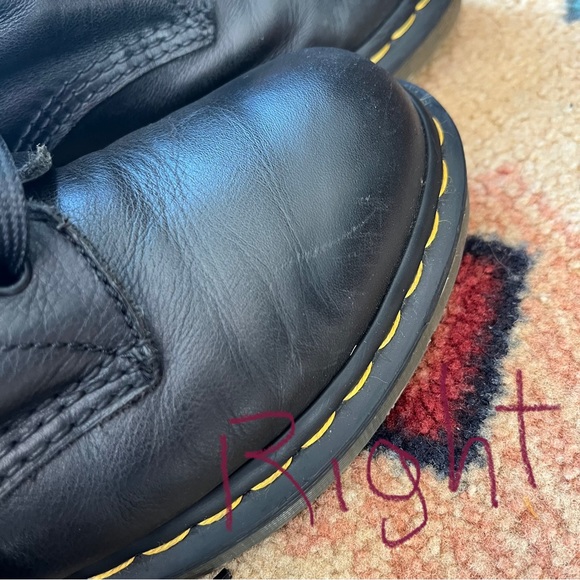 Excellent condition 1460 Dr. Martens ladies size 8 - Picture 6 of 11